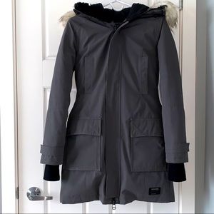 Aritzia-TNA Bancroft Parka